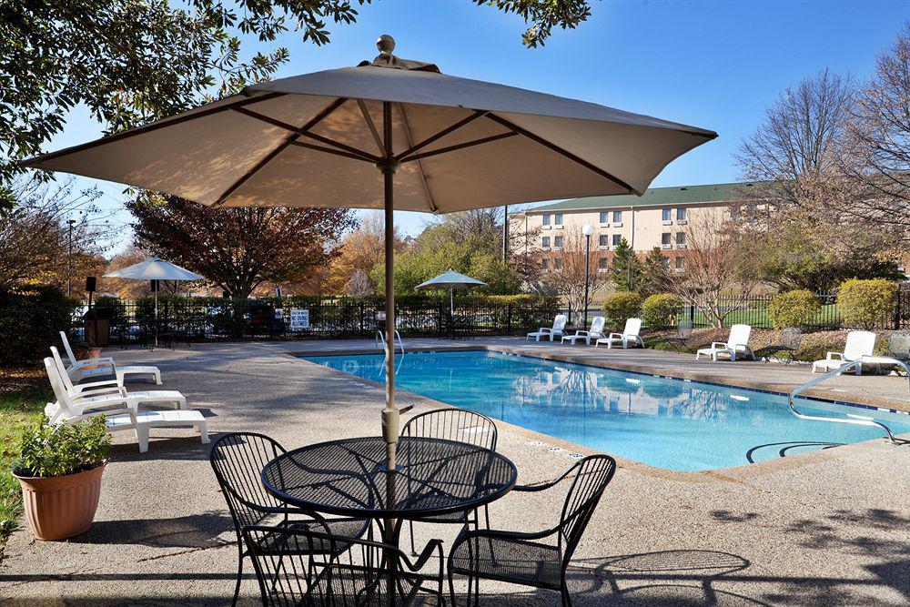 Doubletree By Hilton Winston Salem - University, Nc Facilidades foto