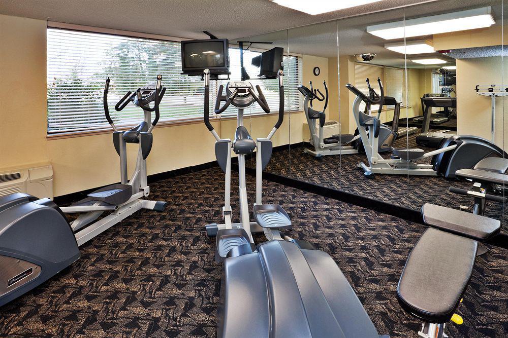 Doubletree By Hilton Winston Salem - University, Nc Facilidades foto