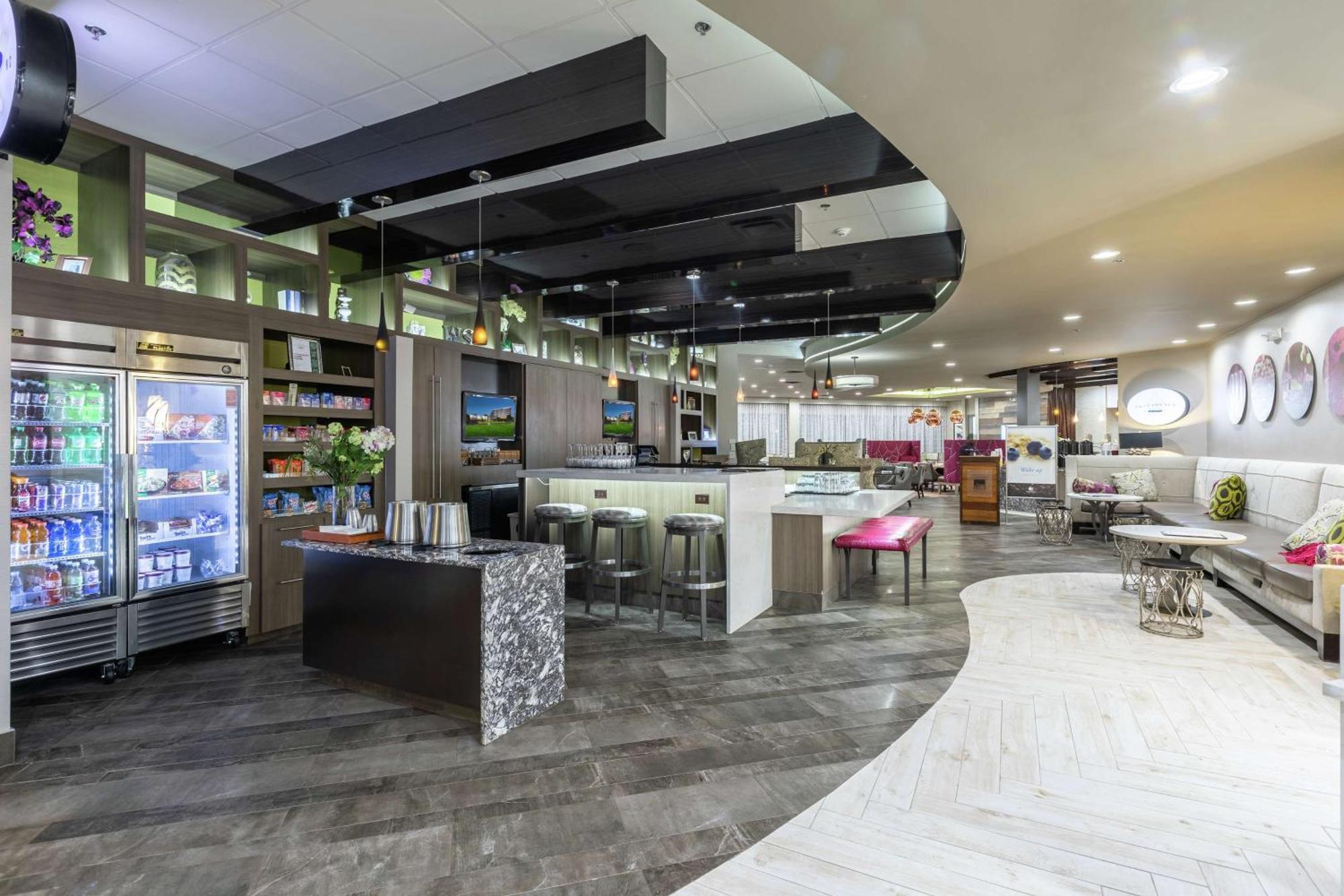 Doubletree By Hilton Winston Salem - University, Nc Exterior foto