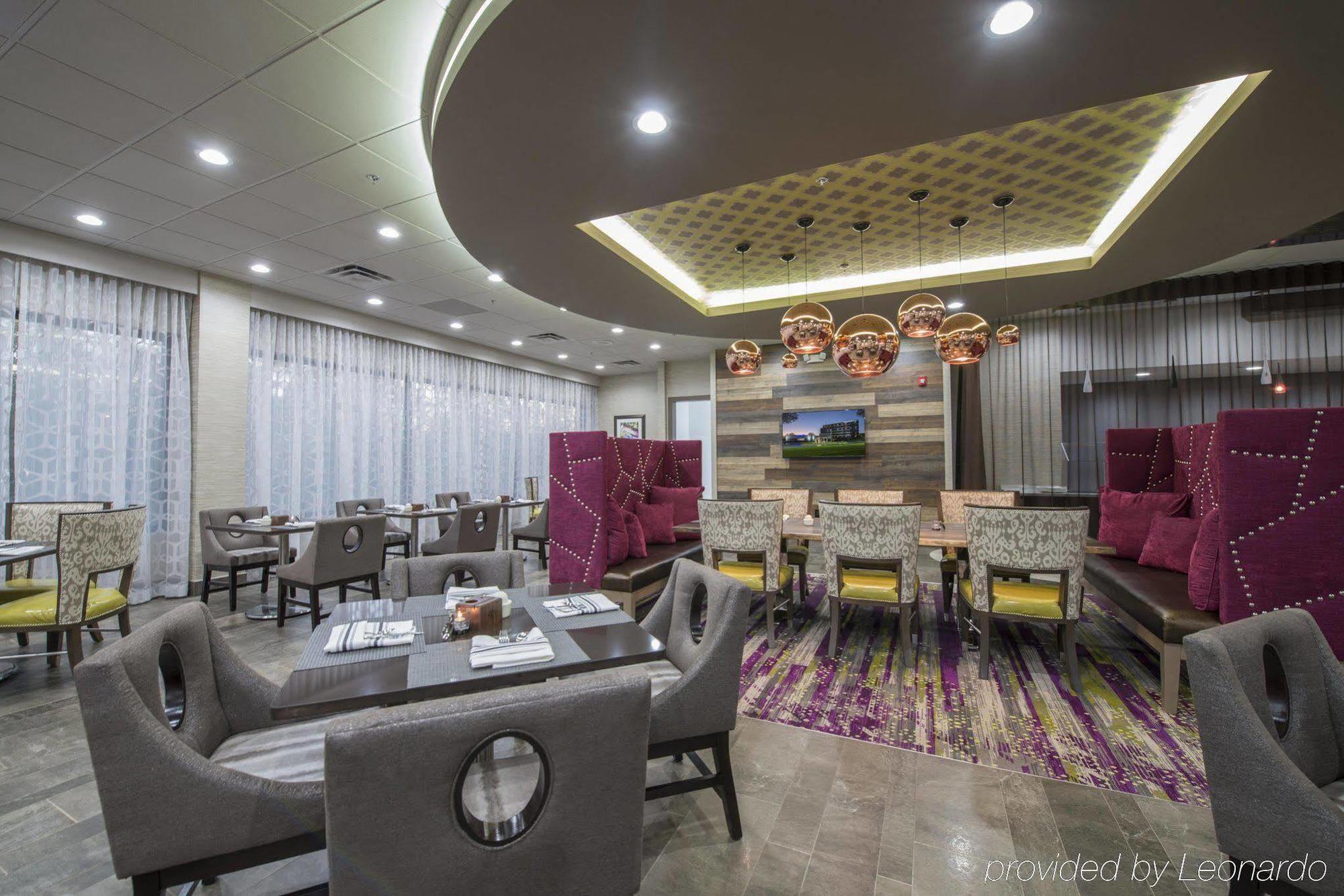 Doubletree By Hilton Winston Salem - University, Nc Exterior foto